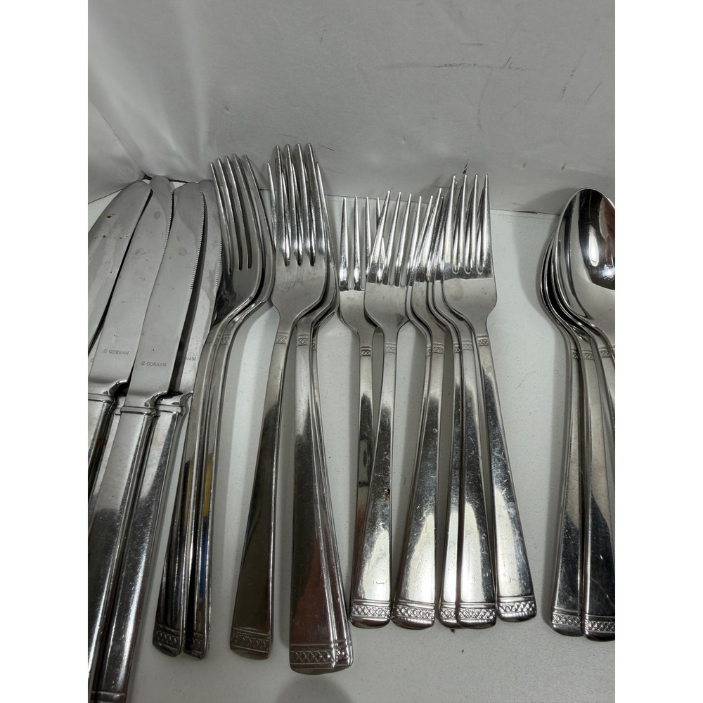 Gorham Studio 18/10 Stainless Flatware Set 36 Pc Knives Forks Spoons service / 7 - Picture 5 of 12